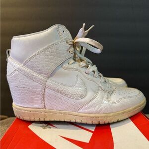 Nike Dunk Sky Hi Hidden wedge Leather croc print size 9.